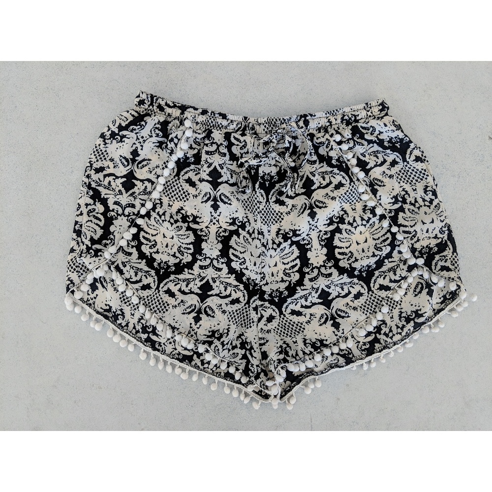 Pom Pom Shorts with Drawstring